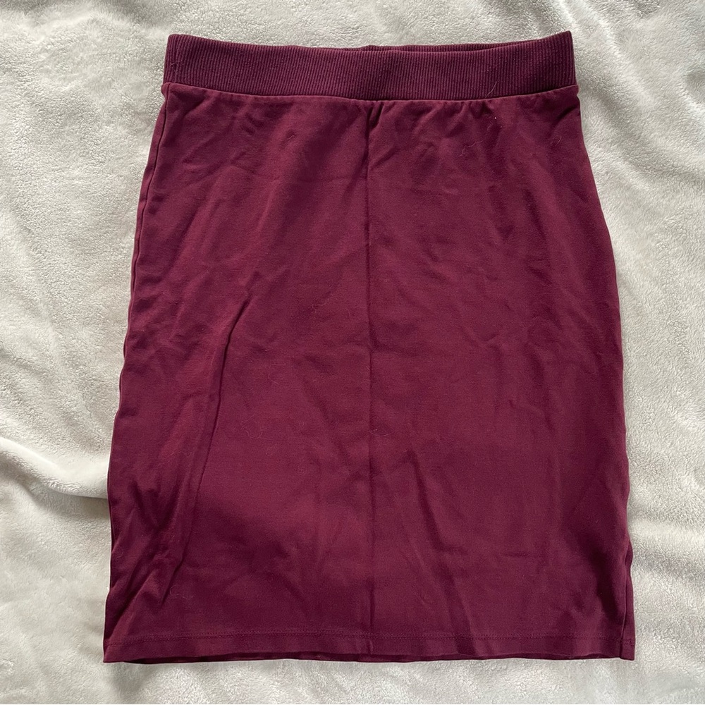 Banana Republic Burgundy Pencil Skirt